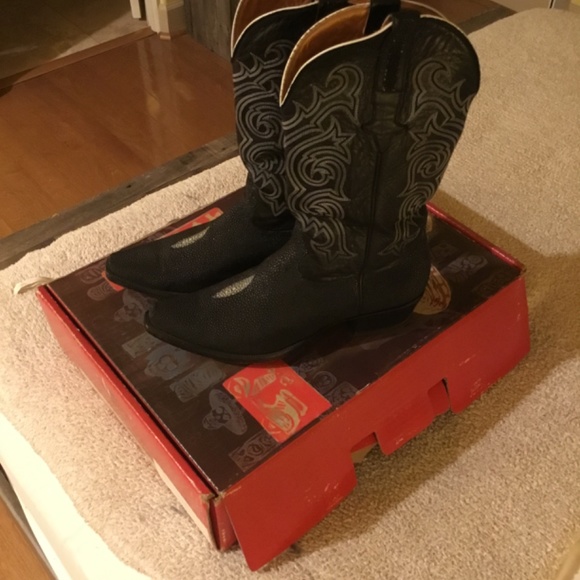 Apache Stingray by Heritage Boot Company - Picture 4 of 6